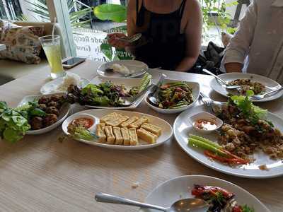 ร้านอาหาร บองอะเปะดีสต์