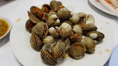 ร้านอาหาร ครัวริมบึง