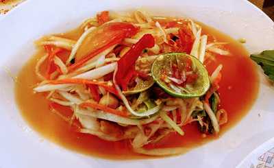 ร้านอาหาร ทุ่งหลวง