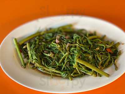 ร้านอาหาร ครัวกระแต