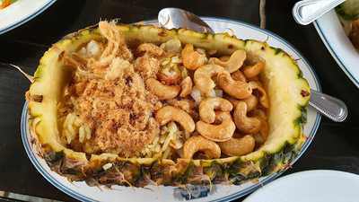 ร้านอาหาร พริบพันดาว