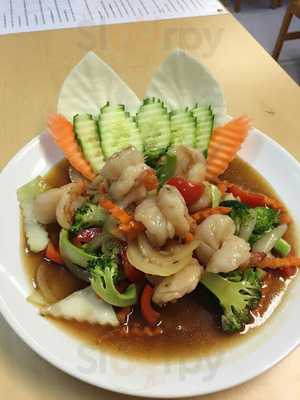 Nion's Thai Take Away menu