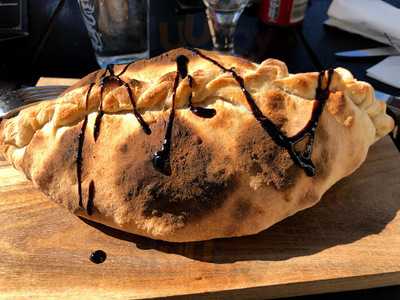 Hornet Restaurang & Kvarterskrog menu