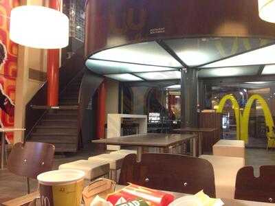 Mcdonald's Neuchâtel Gare