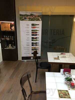 Vallantica Wine Bar