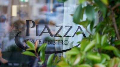 Cafe & Bistro Piazza