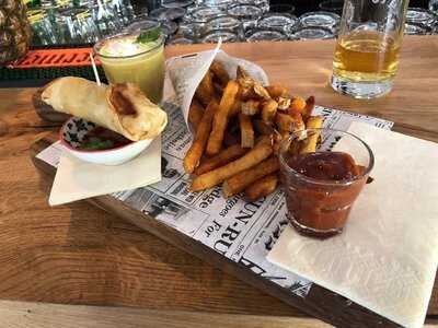 Wood. Drink Eat Repeat
