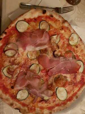 Hotel Restaurant Pizzeria Rotes Haus
