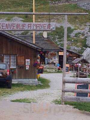 Refuge De Mayen