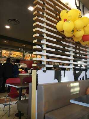 McDonald's, Somma Lombardo