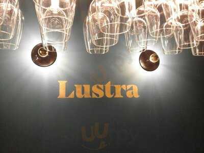 Winebar Lustra