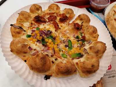 Pizza Hut Katowice 3 Stawy