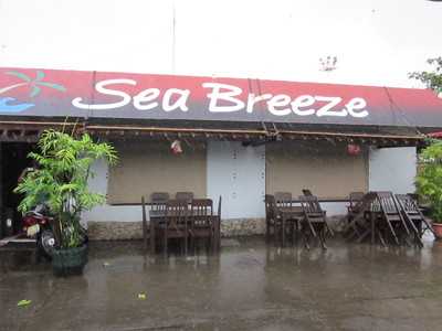 Sea Breeze Restaurant