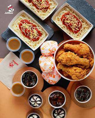 Jollibee Starmall