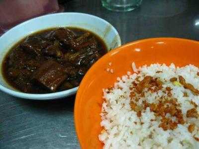 Original Pares Mami House