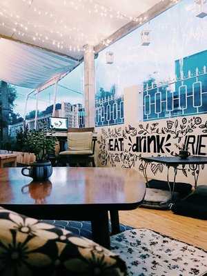 Hiraya Cafe
