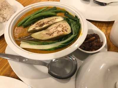 Lula's House Of Kare-kare