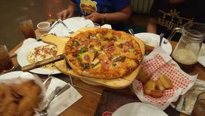 Shakey's