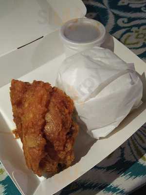 Kukuruku Lechon Fried Chicken