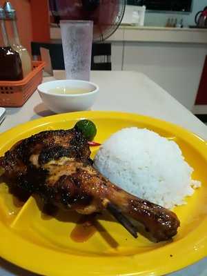 Mesa Inasal