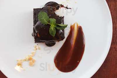 Roice's Restaurant + G