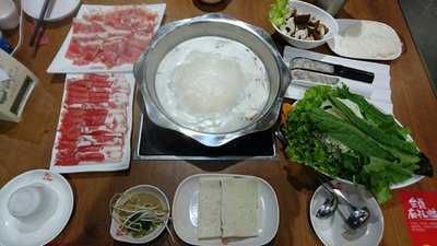 彤德莱火锅(泉州路店) menu