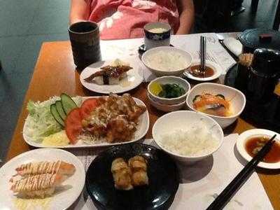 六六寿司( 东方宝泰店)