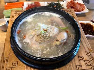 芝湖参鶏湯 menu