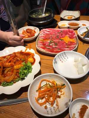 牛信亭碳烤(光启城店), 上海市