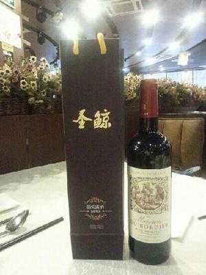 圣鲸国际美食百汇(塞德广场店)