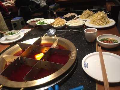 周师兄大刀腰片老火锅(解放碑店) menu