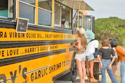 Harrys Shrimp Truck（ハリーズ シュリンプ トラック）