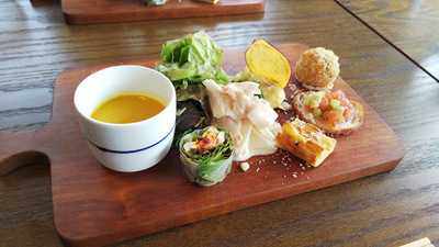 炭キュイジーヌ Toshi menu