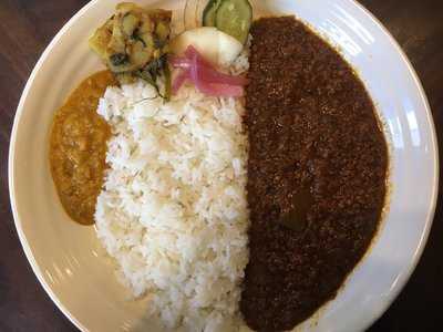 カレー&オリエンタルバル 桃の実 水道橋店