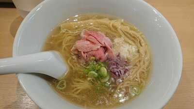 らぁ麺鳳仙花