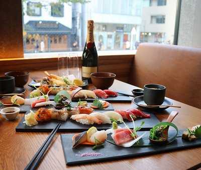 Kinka Sushi Bar Izakaya 六本木