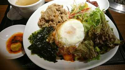 焼肉トラジ 国際フォーラム横店