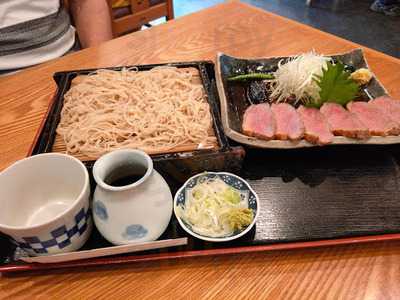 石挽きそば 庄栄