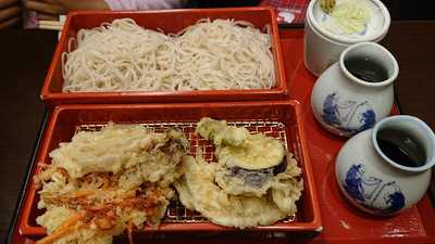 永坂更科布屋太兵衛 上大岡京急店