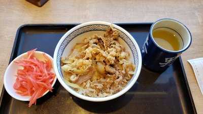 吉野家 環状２号線下永谷店