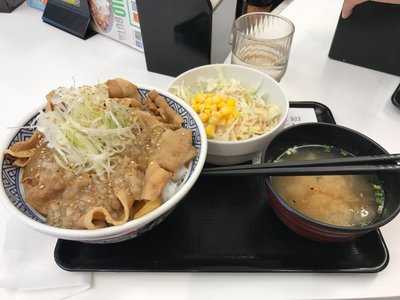 吉野家 目黒駅前店