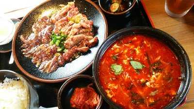 炭火焼肉 七輪房 戸塚原宿店