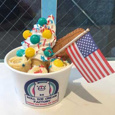 ロール アイスクリーム ファクトリー 原宿 表参道本店