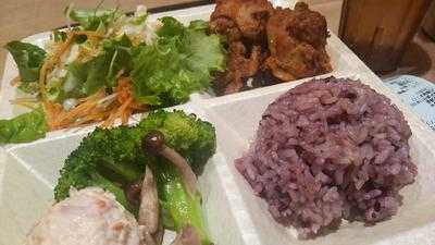 Dexee Deli 大手町店