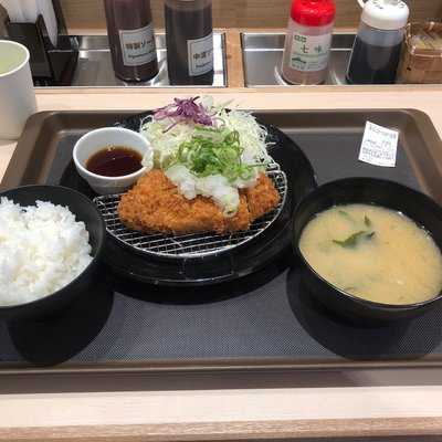 松のや ホテルユニゾ横浜駅西店, 横浜市