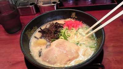 とんこつラーメン 博多風龍 神田西口店