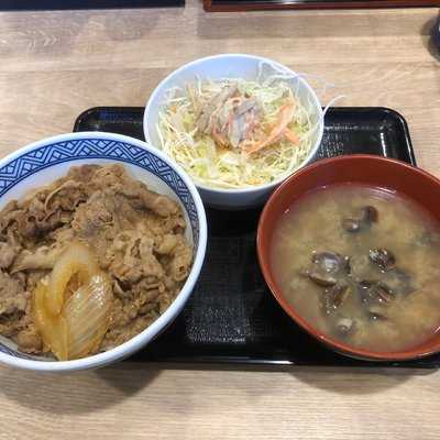 吉野家　茨田店