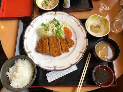 レストラン なでしこ