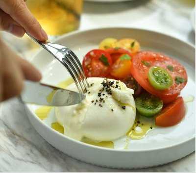 KASHIYAMA DAIKANYAMA CAFE