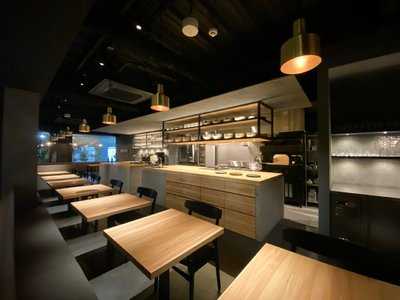 Revive Kitchen Three Aoyama